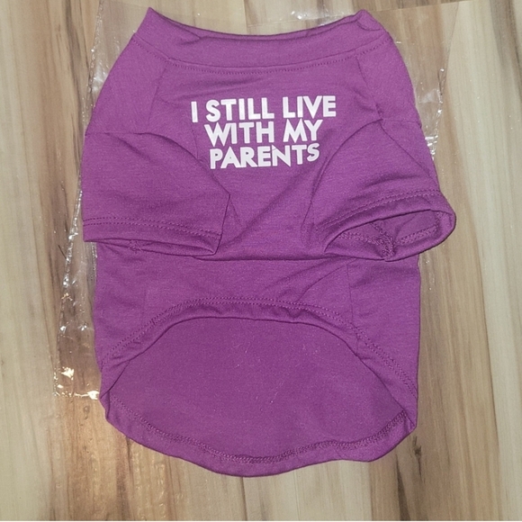 NWT Purple "I Still Live With My Parents" Dog Tshirt - Picture 2 of 5
